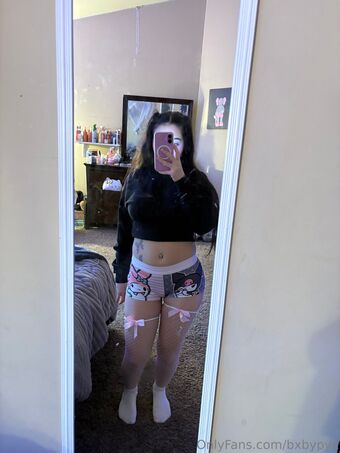 bxbypyx Foto Desnuda Filtrada OnlyFans 17
