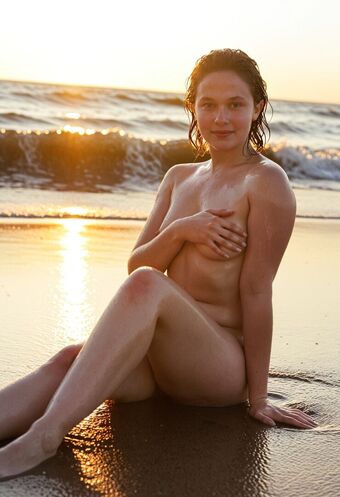 Cailee Spaeny Foto Desnuda Filtrada OnlyFans 244