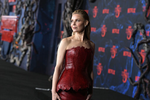 Cara Buono