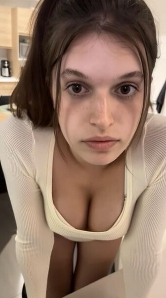 CCashley Foto Desnuda Filtrada OnlyFans 9