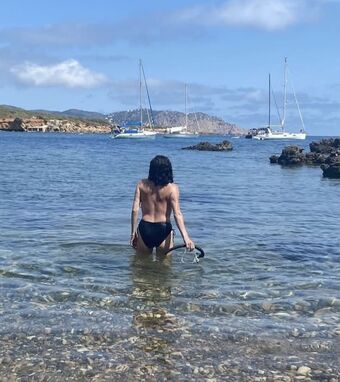 Celebrity Guilty Pleasures & Underrated Women