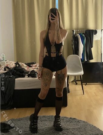 celiinxsaa Foto Desnuda Filtrada OnlyFans 6