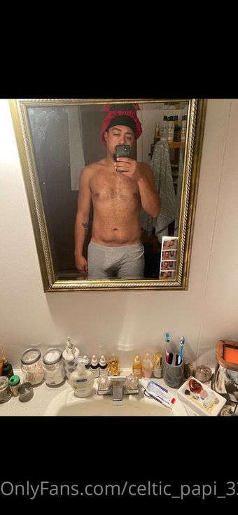 celtic_papi_33 Foto Desnuda Filtrada OnlyFans 13