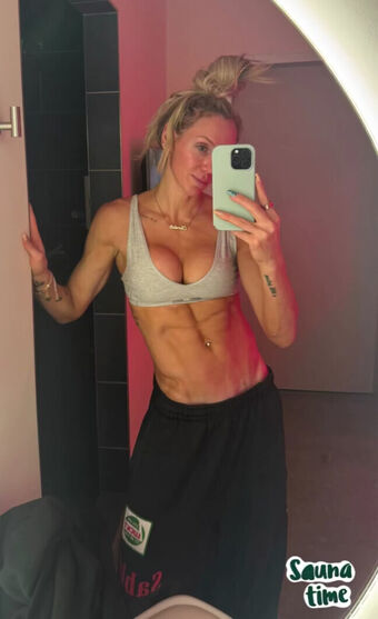 Charlotte Flair Foto Desnuda Filtrada OnlyFans 381