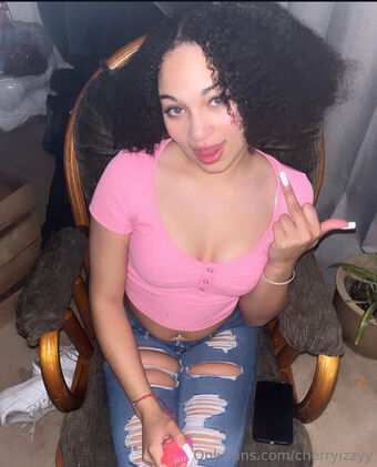 cherryizzyy Foto Desnuda Filtrada OnlyFans 15