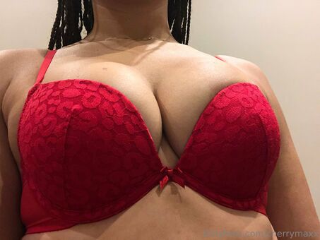 cherrymaxx Foto Desnuda Filtrada OnlyFans 12