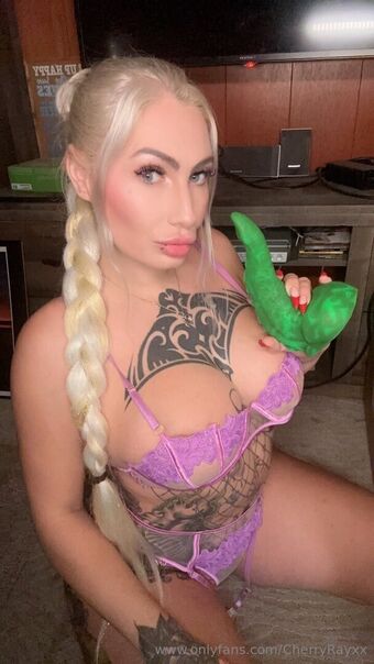 cherryrayxx
