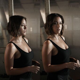 Chloe Bennet