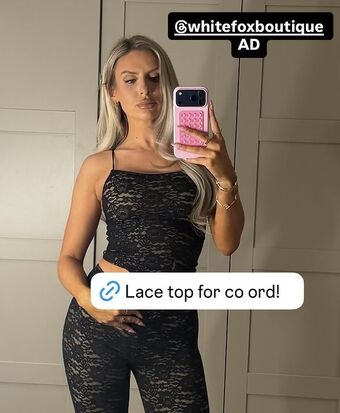 Chloe Burrows