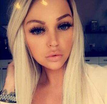 Chloe Drowley Foto Desnuda Filtrada OnlyFans 1