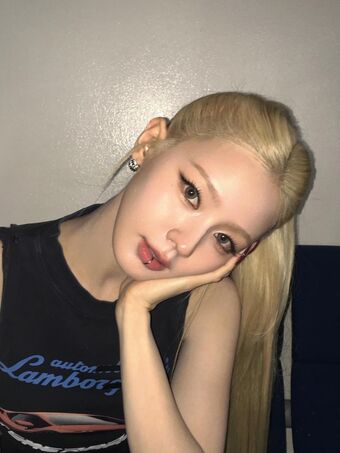 Cho Mi-yeon (Miyeon) - i-dle [(G)I-dle] Foto Desnuda Filtrada OnlyFans 151
