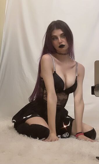 Conmiele Foto Desnuda Filtrada OnlyFans 2