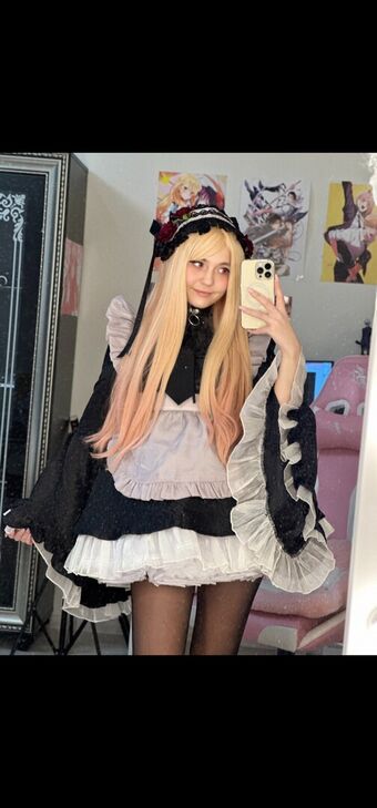 Cosplay Pussy | Cosplay Models That Show Their Pussy