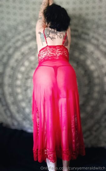 curvyemeraldwitch Foto Desnuda Filtrada OnlyFans 38