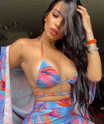 Dania Mendez Foto Desnuda Filtrada OnlyFans 10