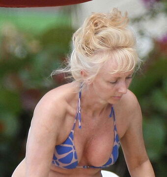 Debbie McGee