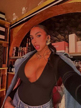 Debora Bloise Foto Desnuda Filtrada OnlyFans 5