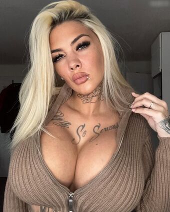 Deminecka Foto Desnuda Filtrada OnlyFans 42