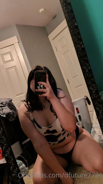 dfuture7786 Foto Desnuda Filtrada OnlyFans 11