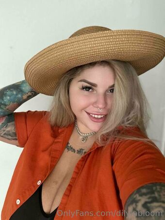 dilylabloom Foto Desnuda Filtrada OnlyFans 47