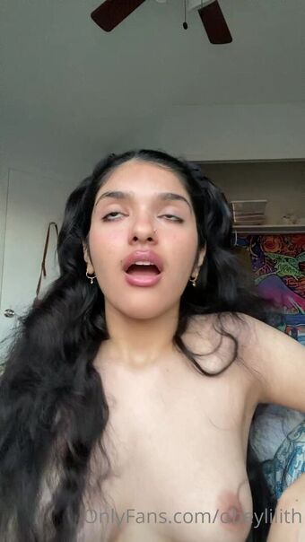 divinelilith888 Foto Desnuda Filtrada OnlyFans 4