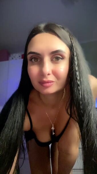 …drozh… Foto Desnuda Filtrada OnlyFans 1