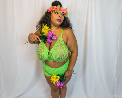 elitebbwplus Foto Desnuda Filtrada OnlyFans 7