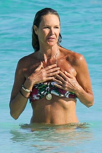 Elle Macpherson