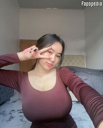 Elvara Caliva Foto Desnuda Filtrada OnlyFans 23