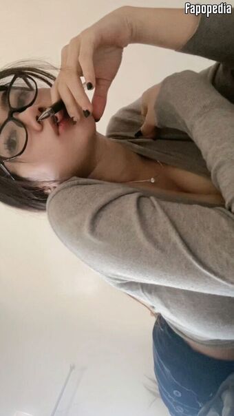 Elvara Caliva Foto Desnuda Filtrada OnlyFans 25