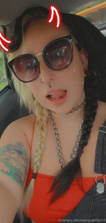 elvishly_deviant13 Foto Desnuda Filtrada OnlyFans 29