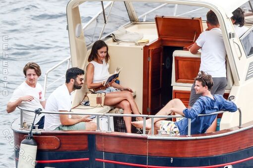 Emilia-clarke Foto Desnuda Filtrada OnlyFans 441