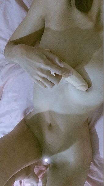 Emiloli Foto Desnuda Filtrada OnlyFans 11
