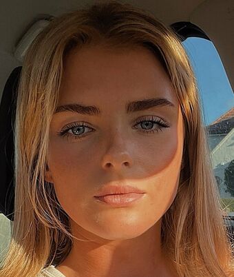 Emily Pool