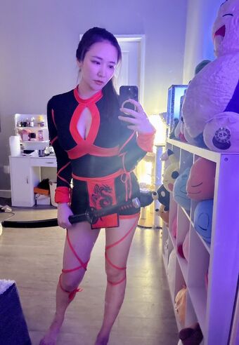 Emily Wang Foto Desnuda Filtrada OnlyFans 35