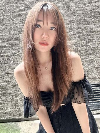 Emily Wang Foto Desnuda Filtrada OnlyFans 39