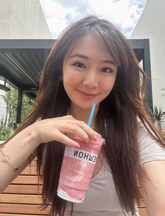 Emily Wang Foto Desnuda Filtrada OnlyFans 44