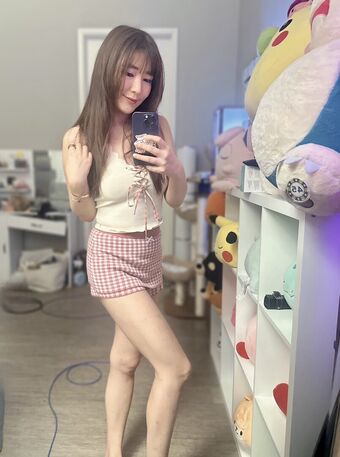 Emily Wang Foto Desnuda Filtrada OnlyFans 50