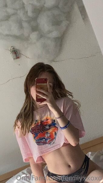 emilyxxoxo