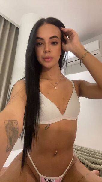 emmapetitee Foto Desnuda Filtrada OnlyFans 2