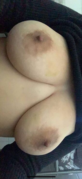 Emptycupcakee Foto Desnuda Filtrada OnlyFans 1