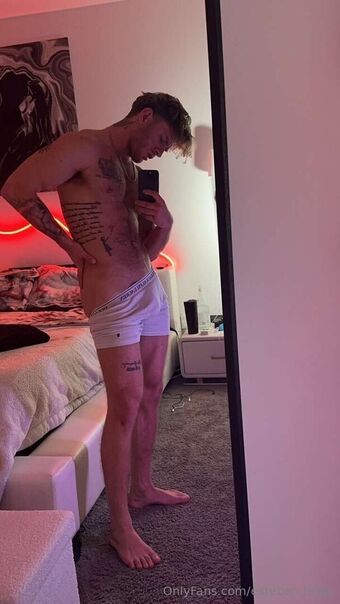 esteban.https Foto Desnuda Filtrada OnlyFans 4