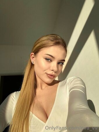 eva_vv Foto Desnuda Filtrada OnlyFans 2