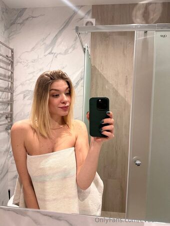 Evaarose Foto Desnuda Filtrada OnlyFans 1