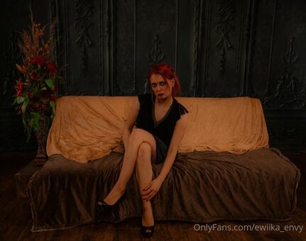 ewiika_envy