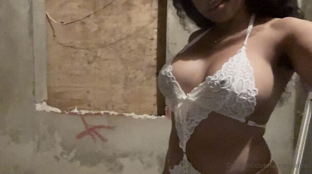 Farmer Girl Jess Foto Desnuda Filtrada OnlyFans 13