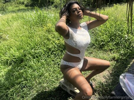 Farmer Girl Jess Foto Desnuda Filtrada OnlyFans 15