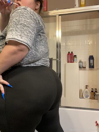 fatbae Foto Desnuda Filtrada OnlyFans 8