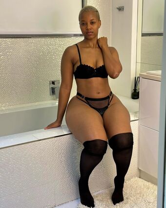 Faustina Royale