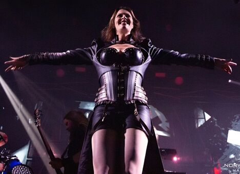 Floor-jansen Foto Desnuda Filtrada OnlyFans 39
